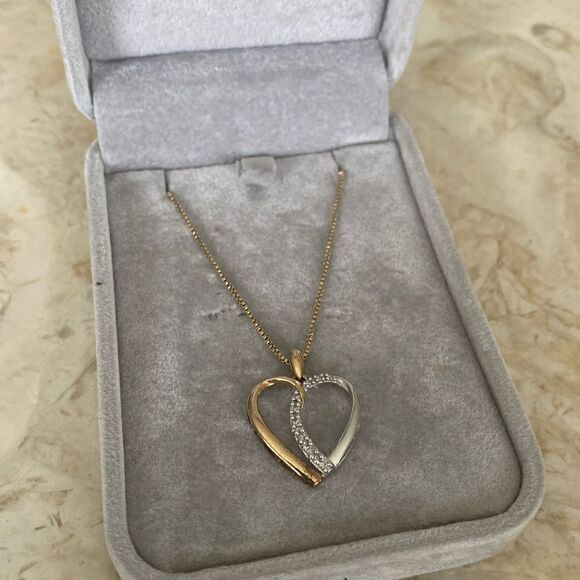 10K Yellow & White Gold Diamond Heart Pendant 24” 10K Yellow Gold Fancy Chain - Picture 13 of 13